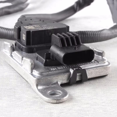 X10000330 NOX नाइट्रोजन ऑक्सीजन सेंसर 12V YUNNEI D19TCIE इंजन के लिए मूल मूल